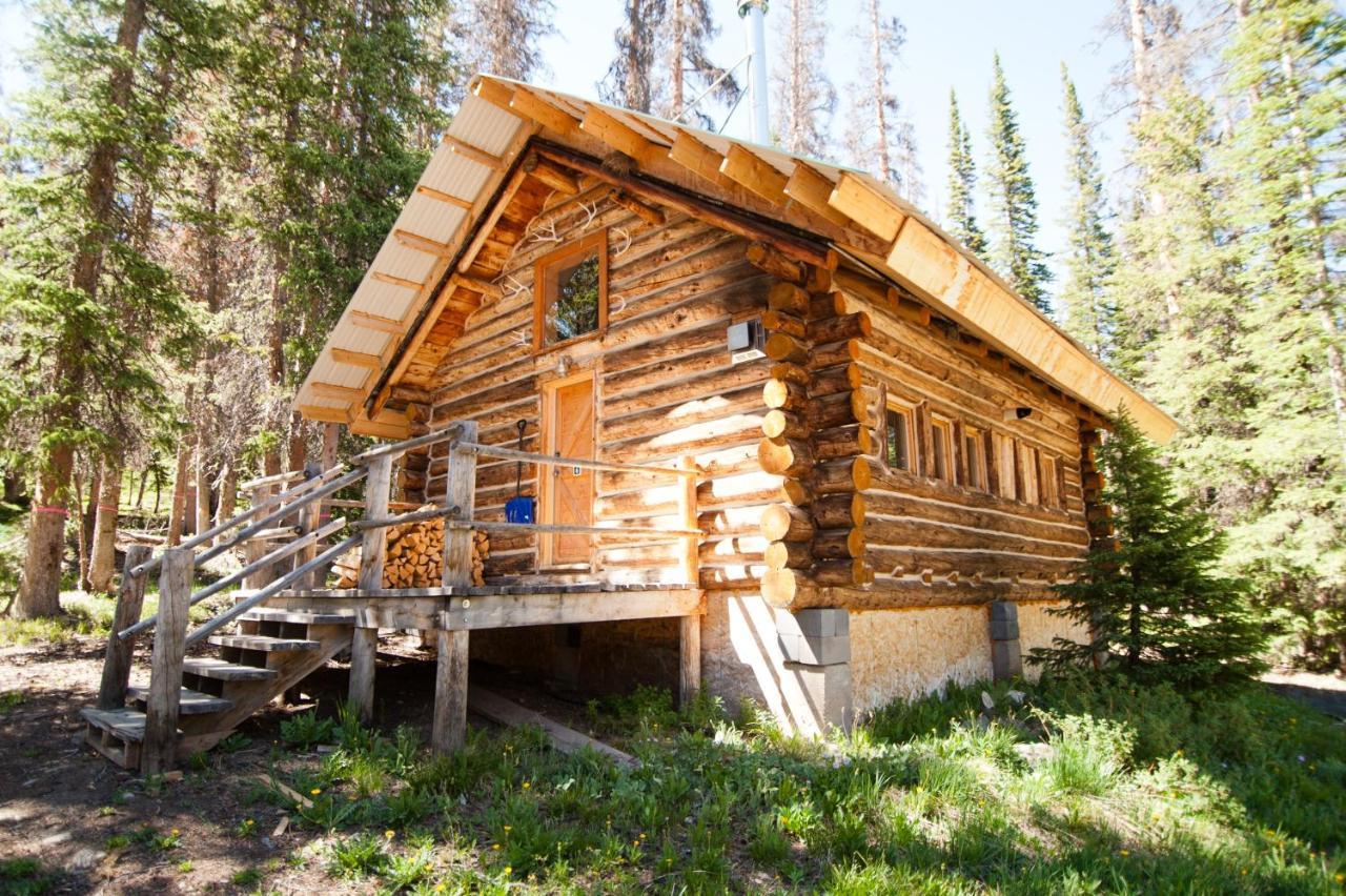 Snowy Mountain Lodge Centennial Exterior photo
