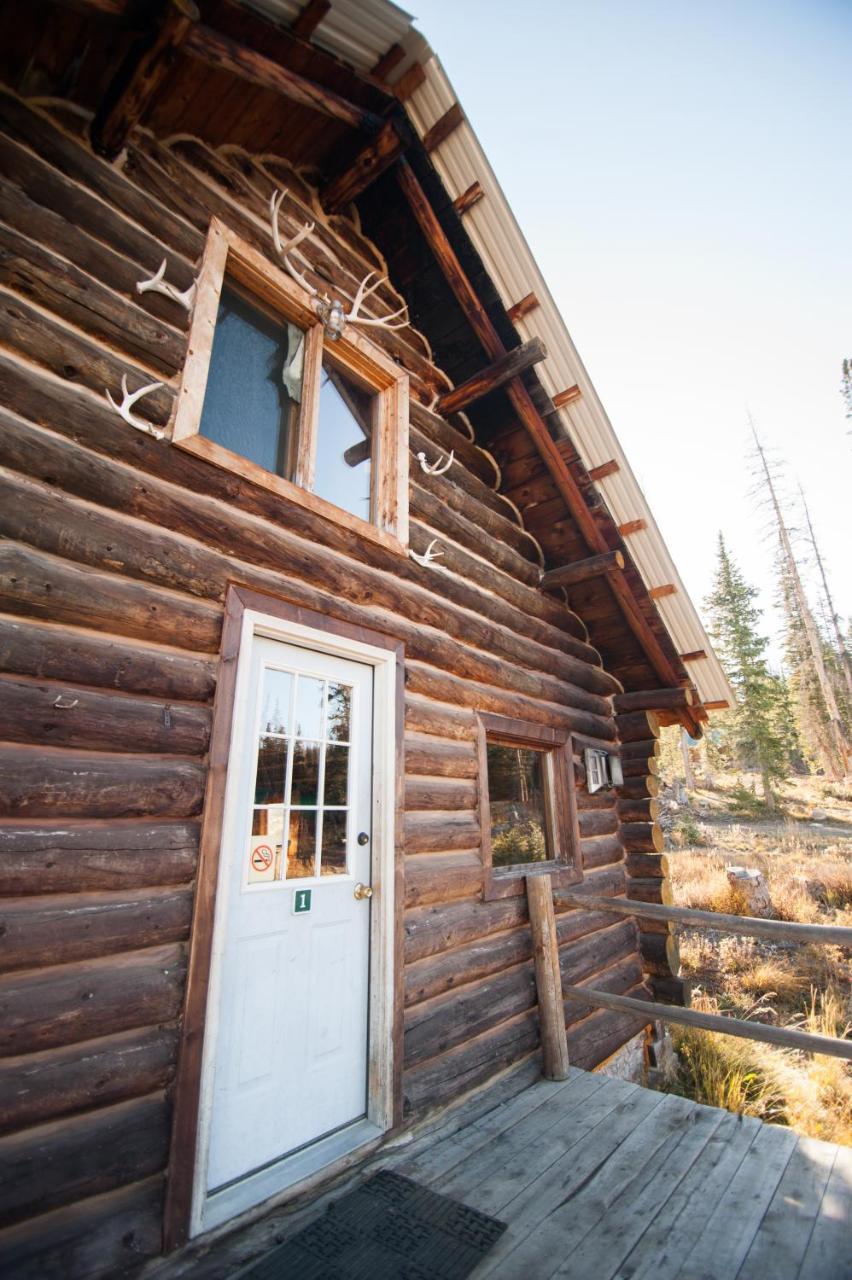 Snowy Mountain Lodge Centennial Exterior photo